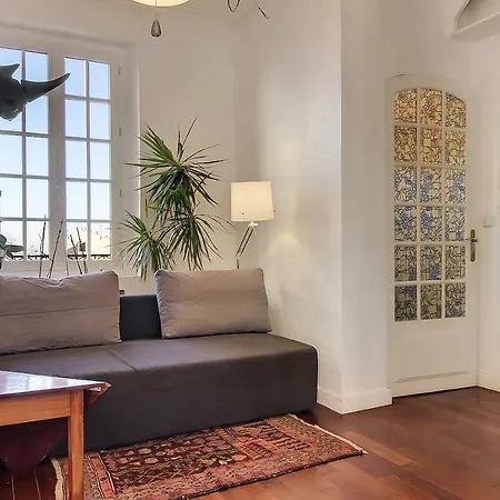 Appartement In The Heart Of - 100m From The Beach - Spacious 1920s Art Deco Duplex Antibes