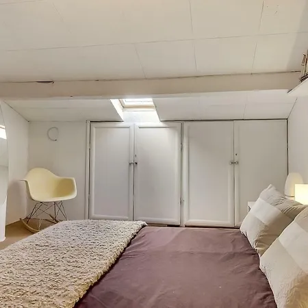In The Heart Of - 100m From The Beach - Spacious 1920s Art Deco Duplex Appartement